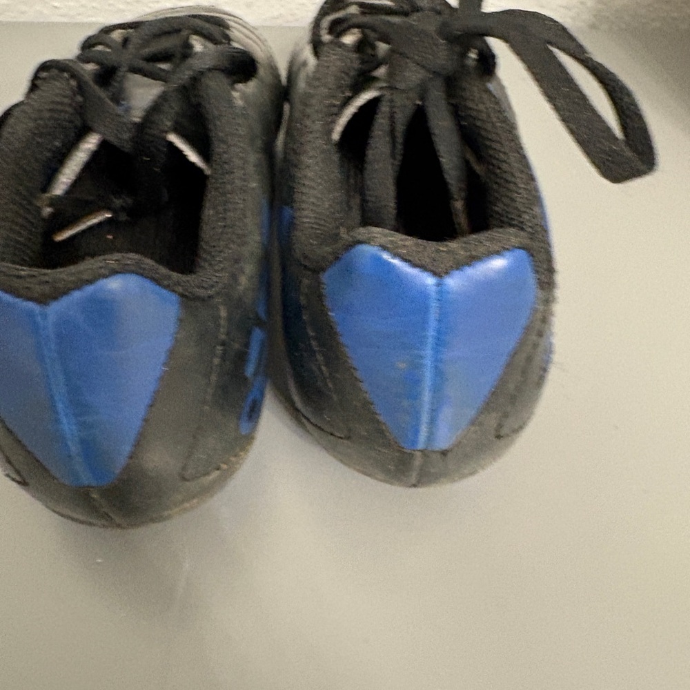 Adidas Kids Soccer Cleats Athletic Shoes - Picture 5 of 7